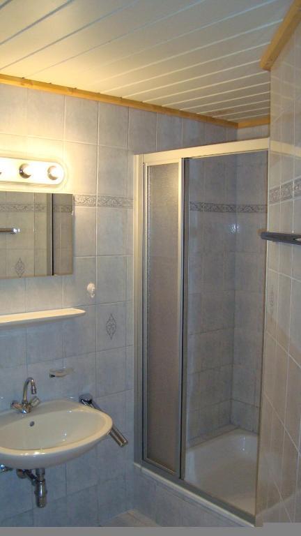 Gasthaus Falbesoner Apartment Gschnitz Стая снимка