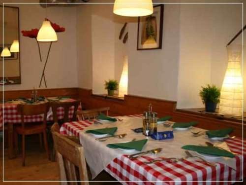 Gasthaus Falbesoner Apartment Gschnitz Екстериор снимка