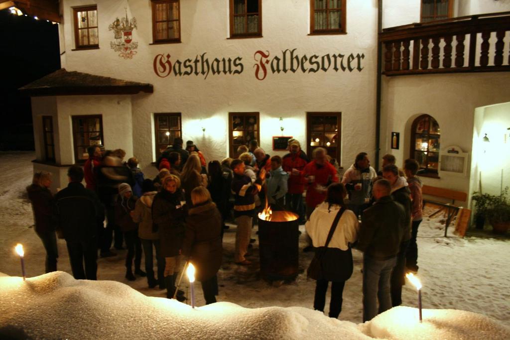 Gasthaus Falbesoner Apartment Gschnitz Екстериор снимка